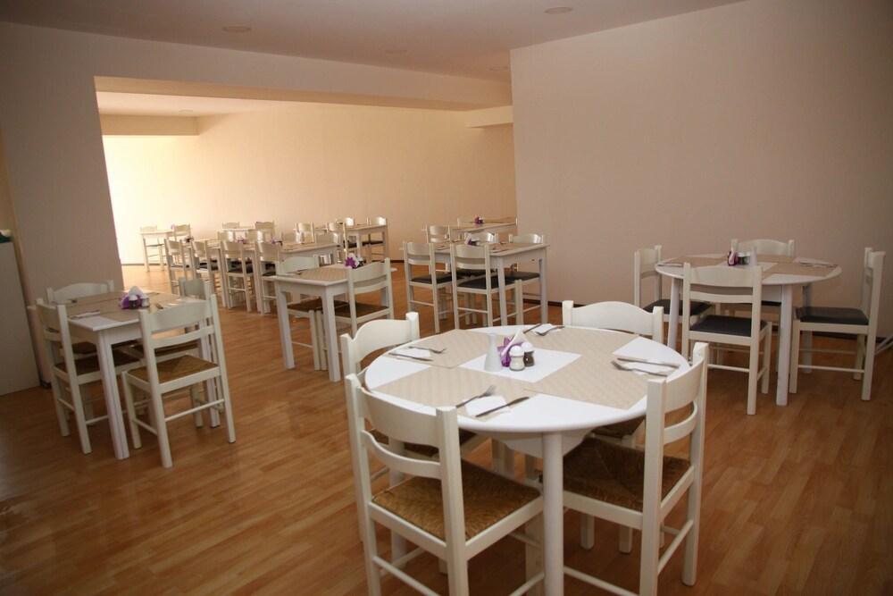 Triton Garden Hotel Malia Exterior foto