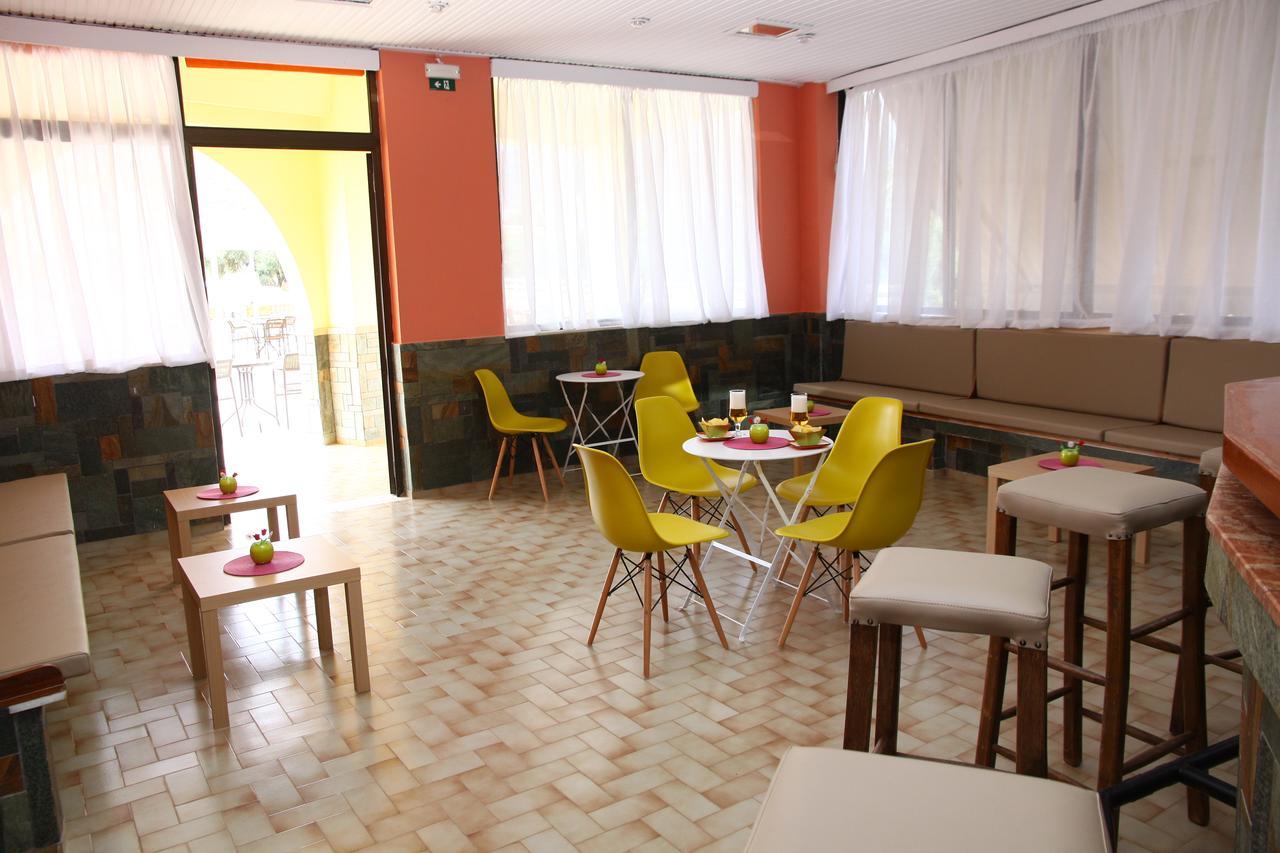 Triton Garden Hotel Malia Exterior foto